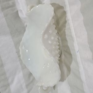 fenton milk glass